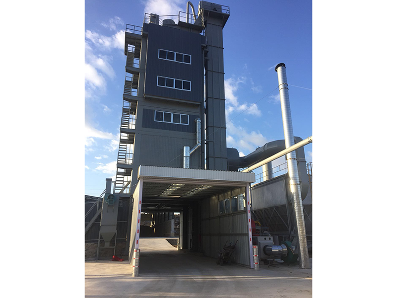 工程案例一、2018年10月煙臺工地hqb3500型瀝青攪拌站